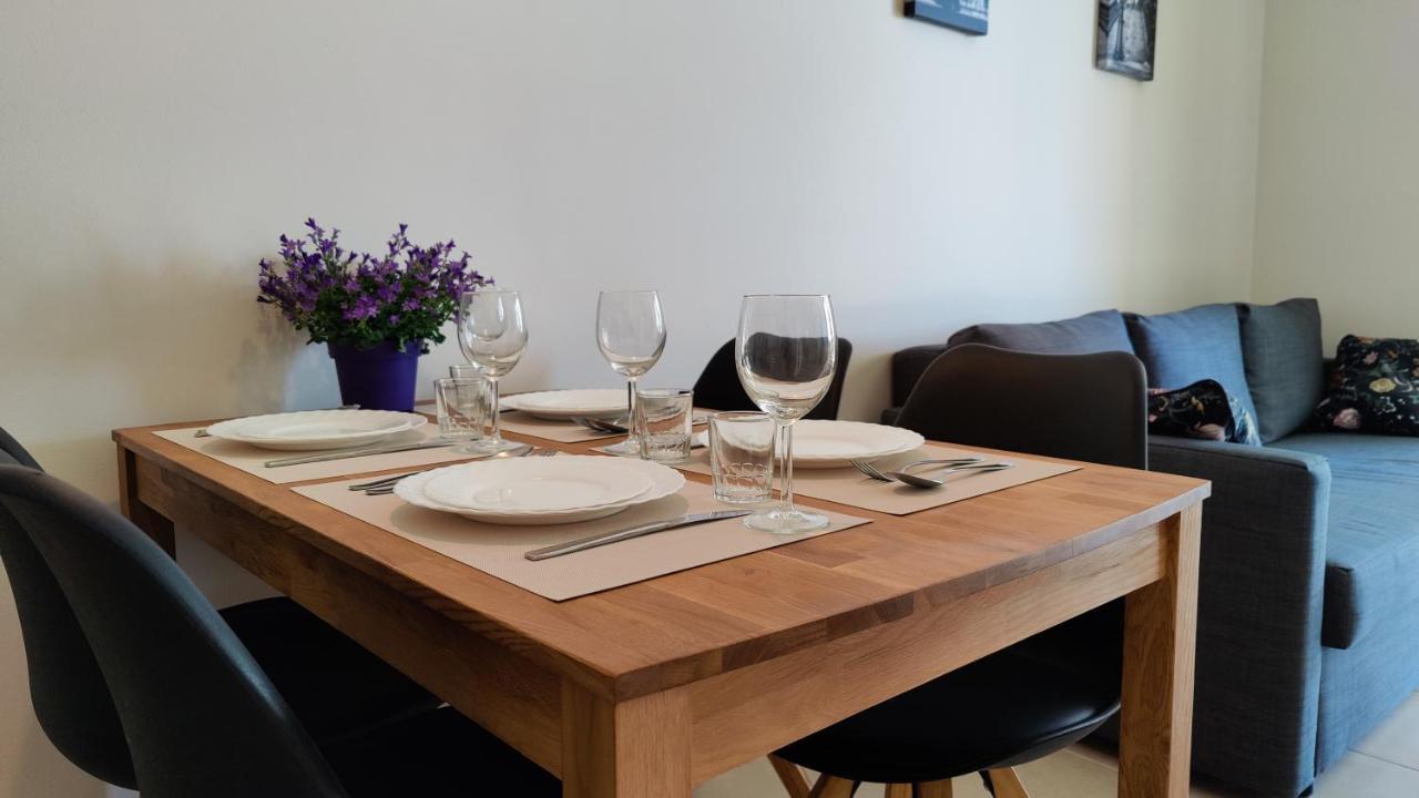 Larimar Sea View Apartment 칼페 외부 사진